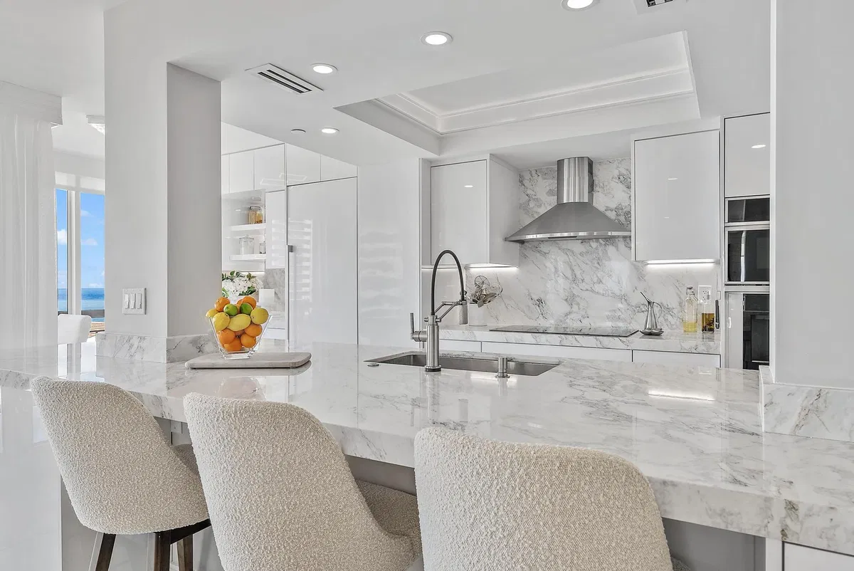 4000 N Ocean Singer Island Unit 803 photo 4