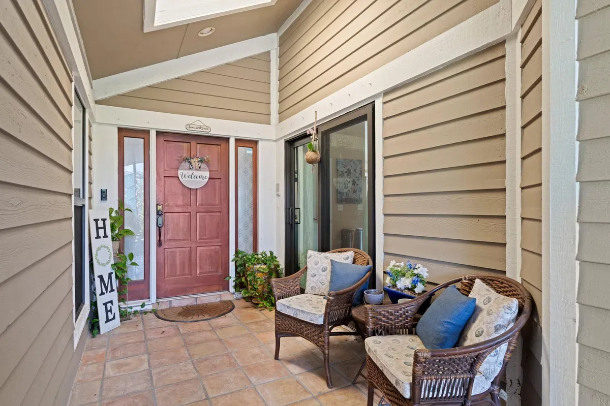 Residence photo 4