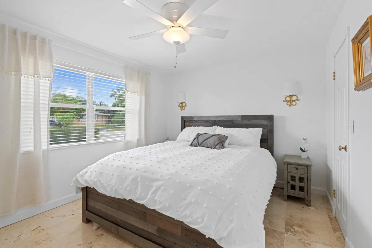 Residence photo 4
