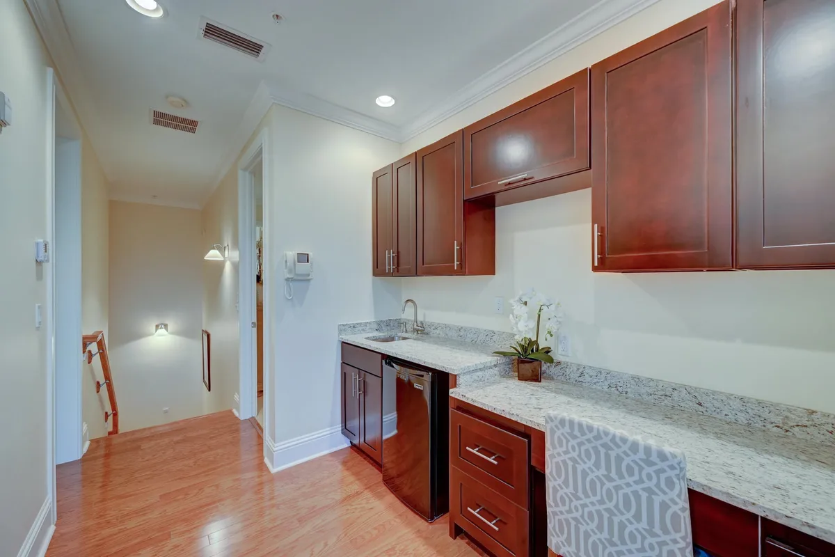 Latitude Delray Unit 305 photo 22