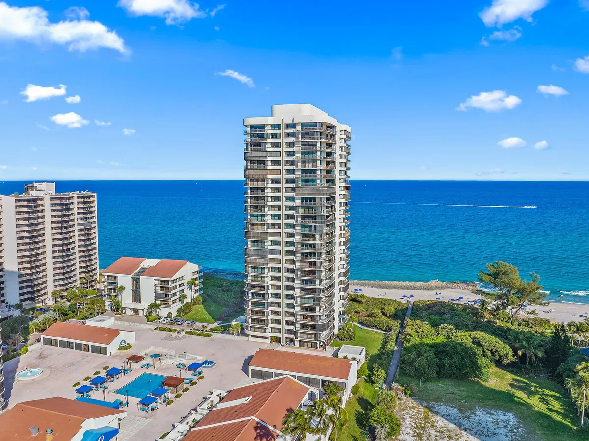 4000 N Ocean Singer Island Unit 1201 photo 4