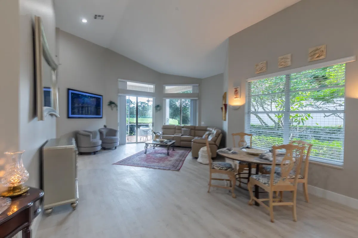 Harbour Ridge Residence photo 4