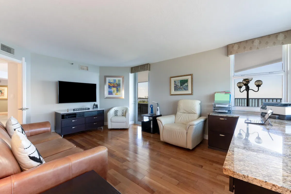 Corniche Singer Island Unit 501 photo 10
