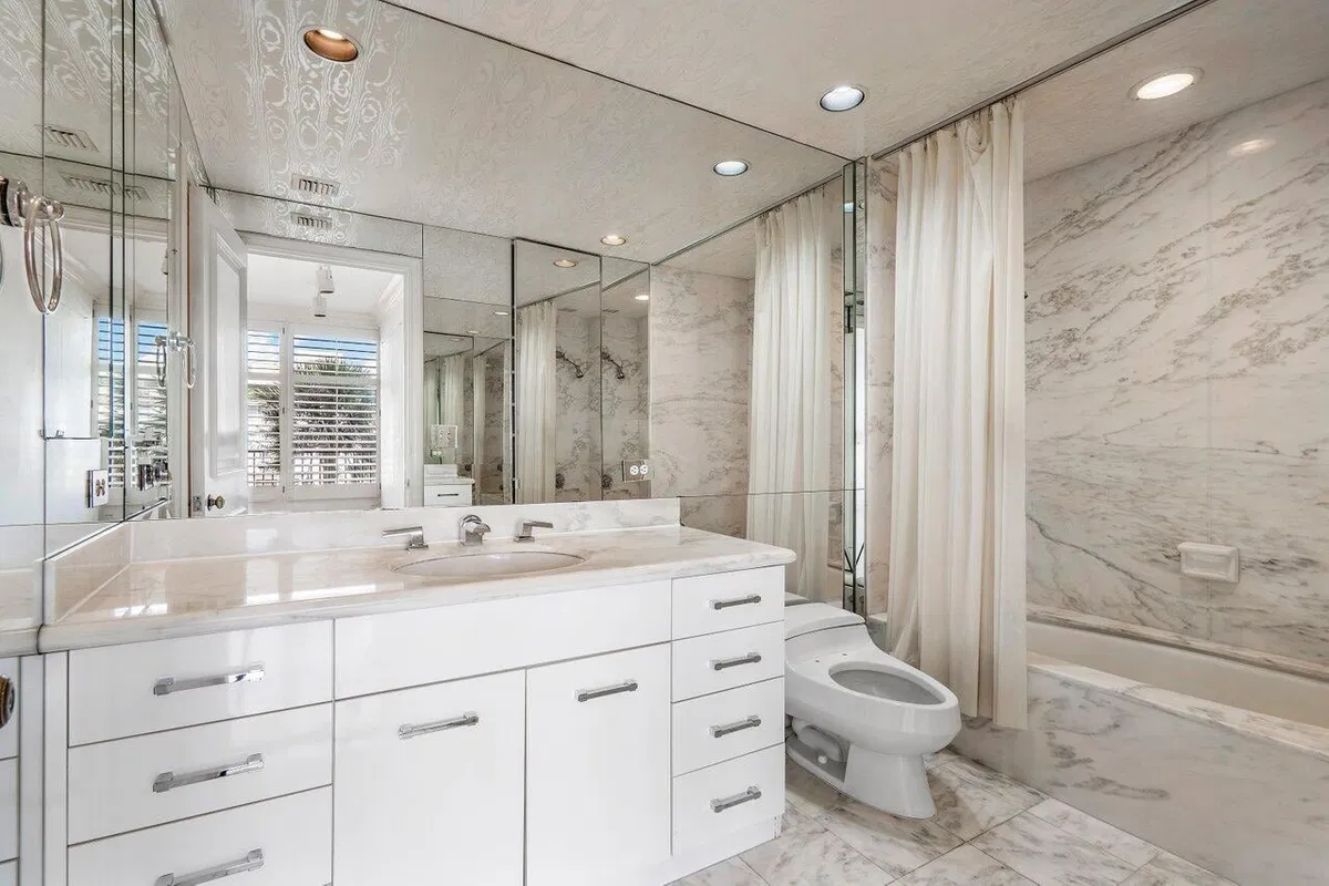 Dunster House Palm Beach Unit 4c photo 13