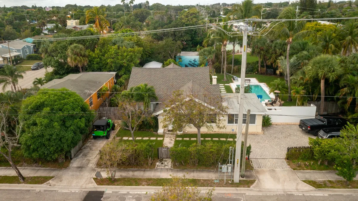 NOMAR West Palm Beach Residence photo 31