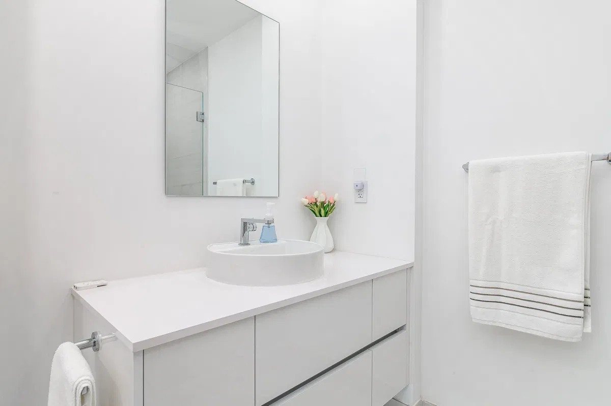Tower 155 Unit 1008 photo 13