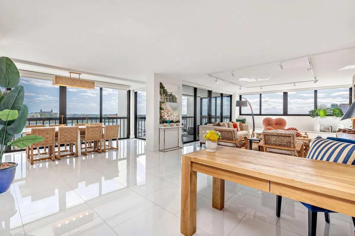 Waterview Towers Unit 1206 photo 4