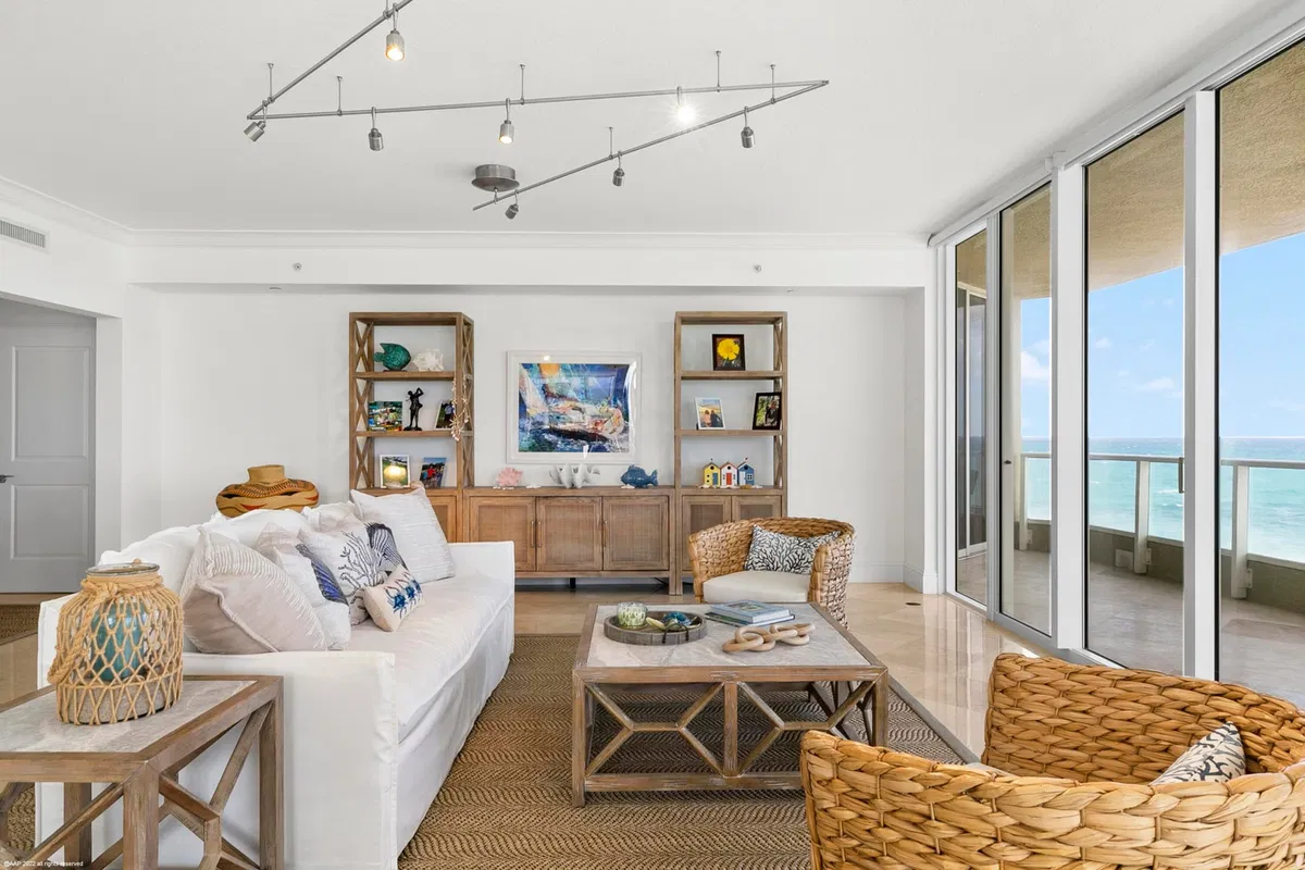 Oceans Edge at Singer Island Unit 402 photo 7