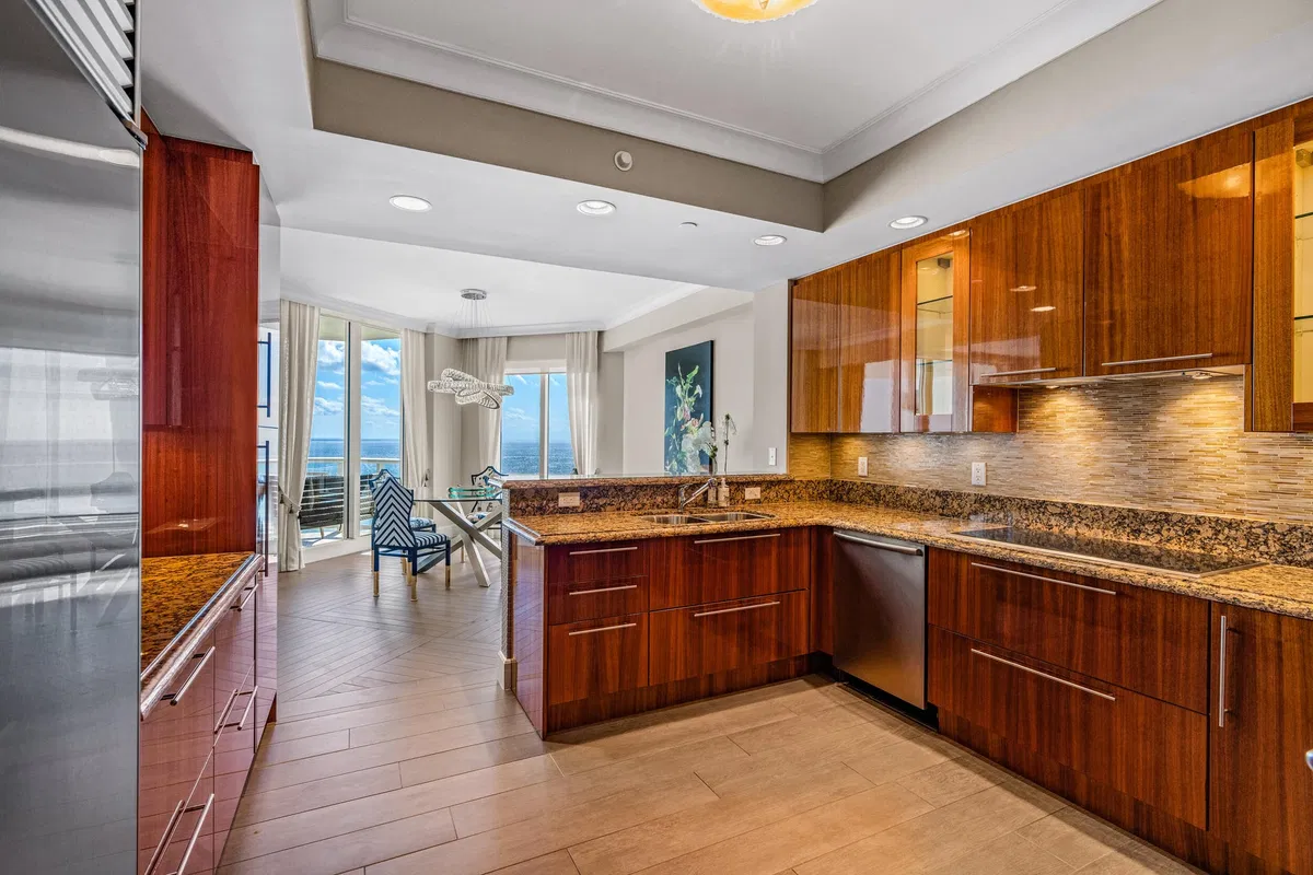 Ritz Carlton Residences Singer Island Unit 1601b photo 16