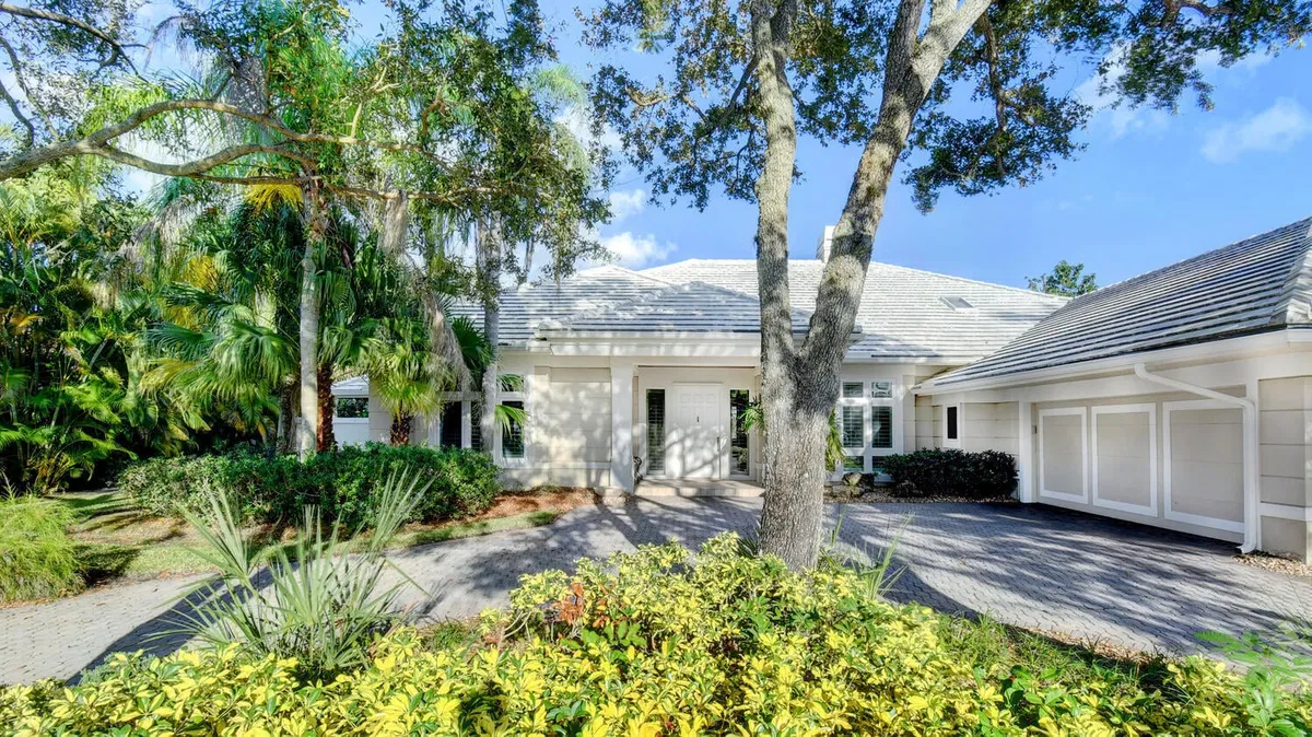 Willoughby Golf Club Residence photo 4