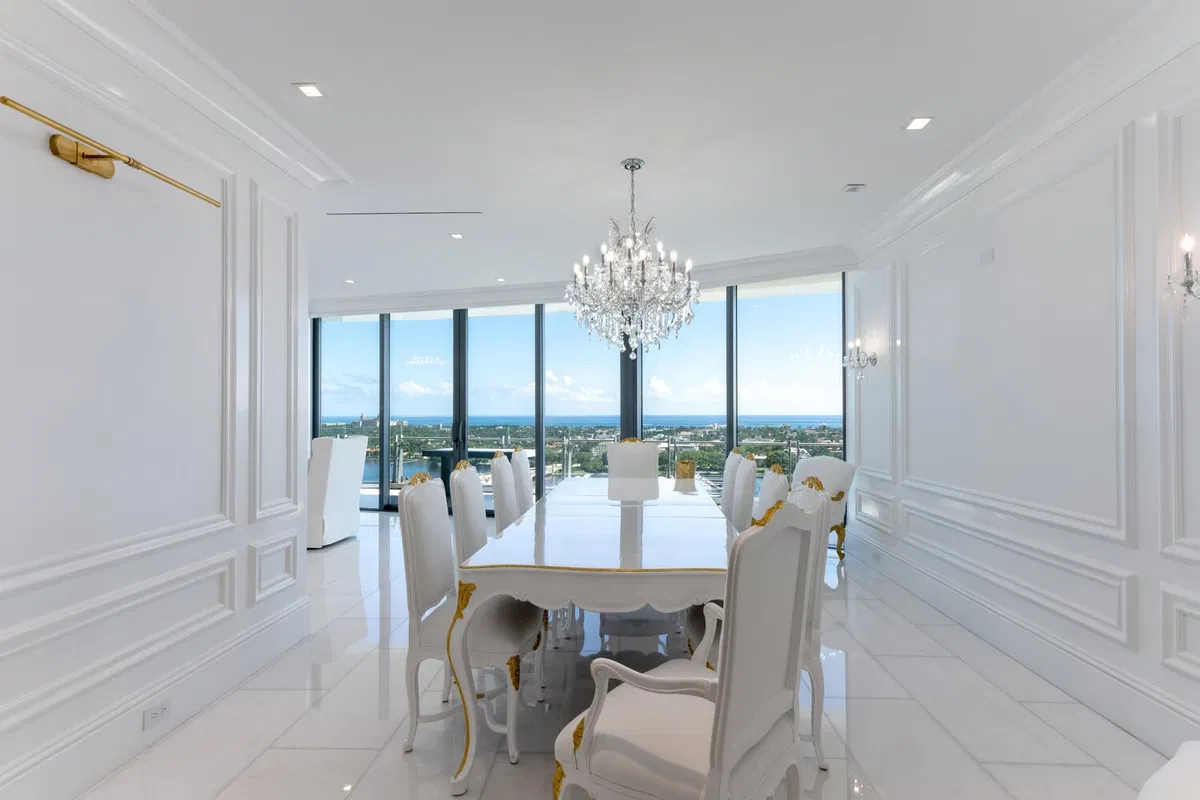 Bristol Palm Beach Unit 1702 photo 4