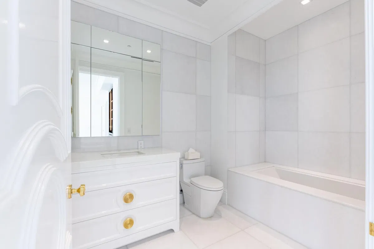 Bristol Palm Beach Unit 1702 photo 19