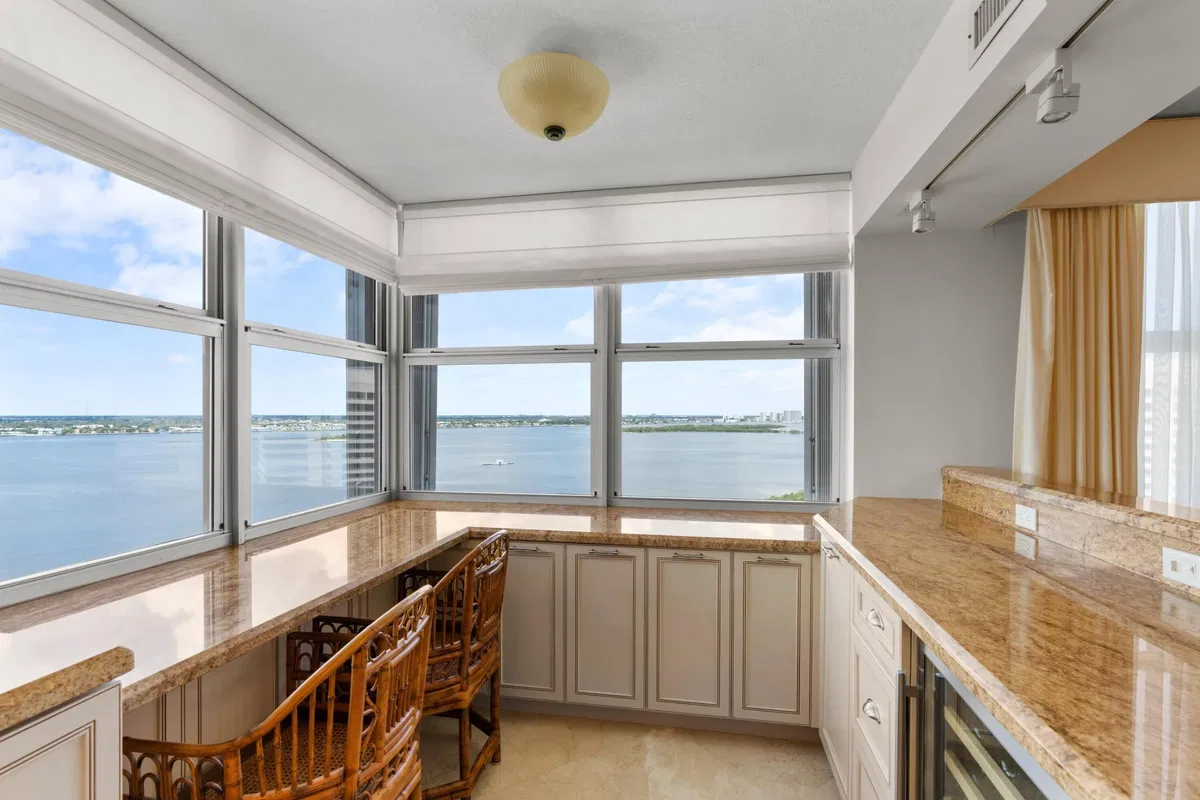 Corniche Singer Island Unit 1703 photo 7