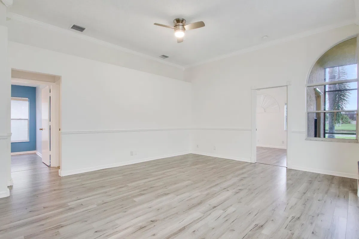  Residence photo 10