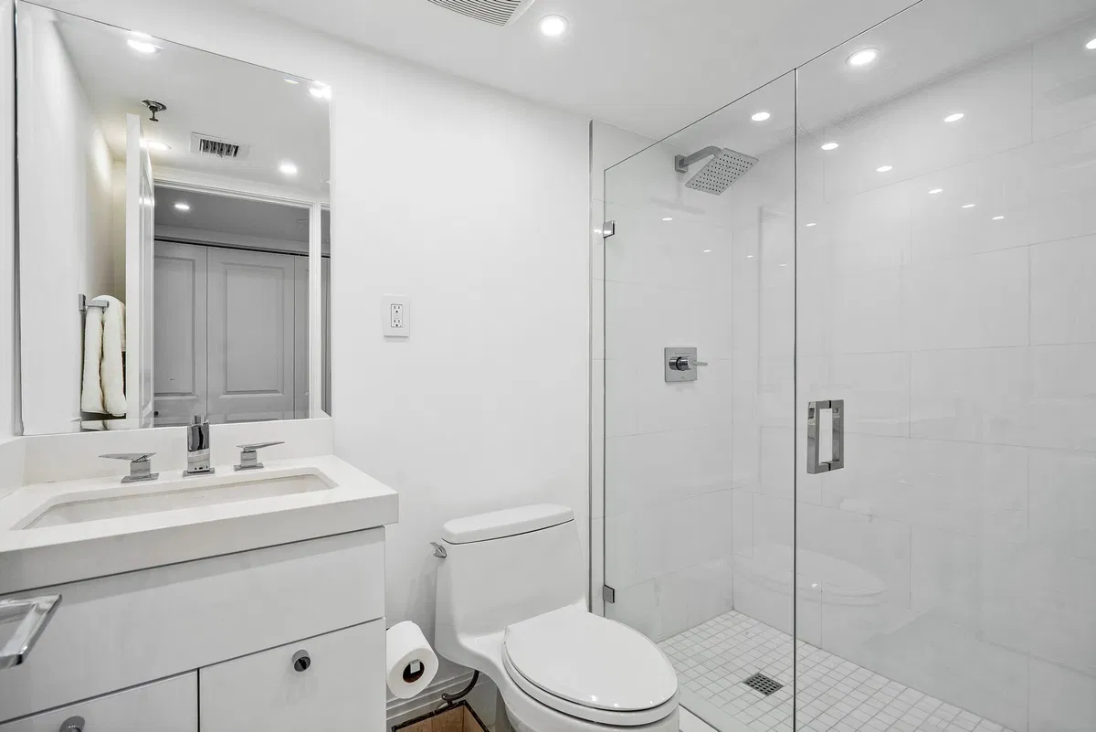 Waterview Towers Unit 1803 photo 16