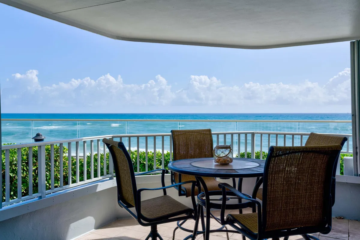Corniche Singer Island Unit 101