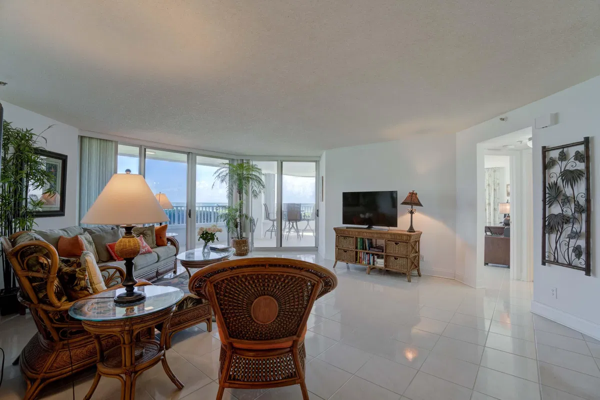 Corniche Singer Island Unit 101 photo 10