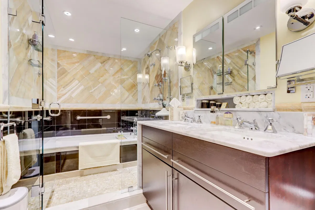 Palm Beach Towers, Palm Beach Unit 207a photo 22
