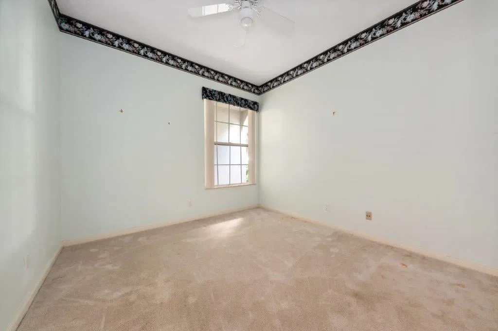 Residence photo 10