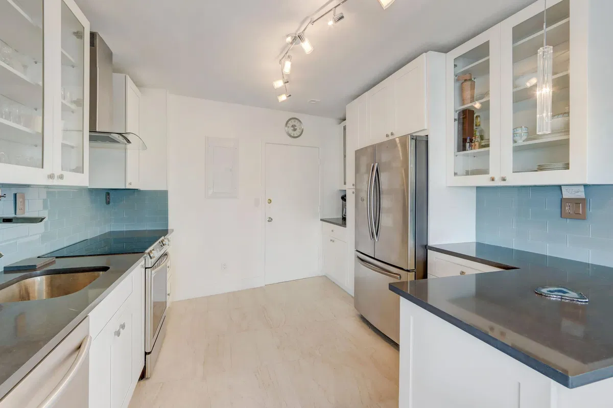 Palm Beach Towers, Palm Beach Unit 507a photo 10
