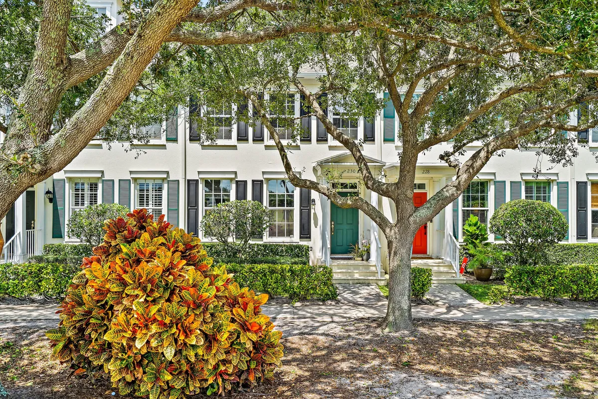 Charleston Court at Abacoa Residence photo 16