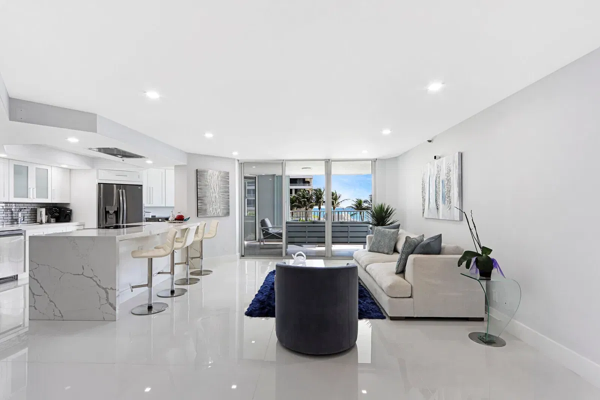 Corniche Singer Island Unit 203 photo 10