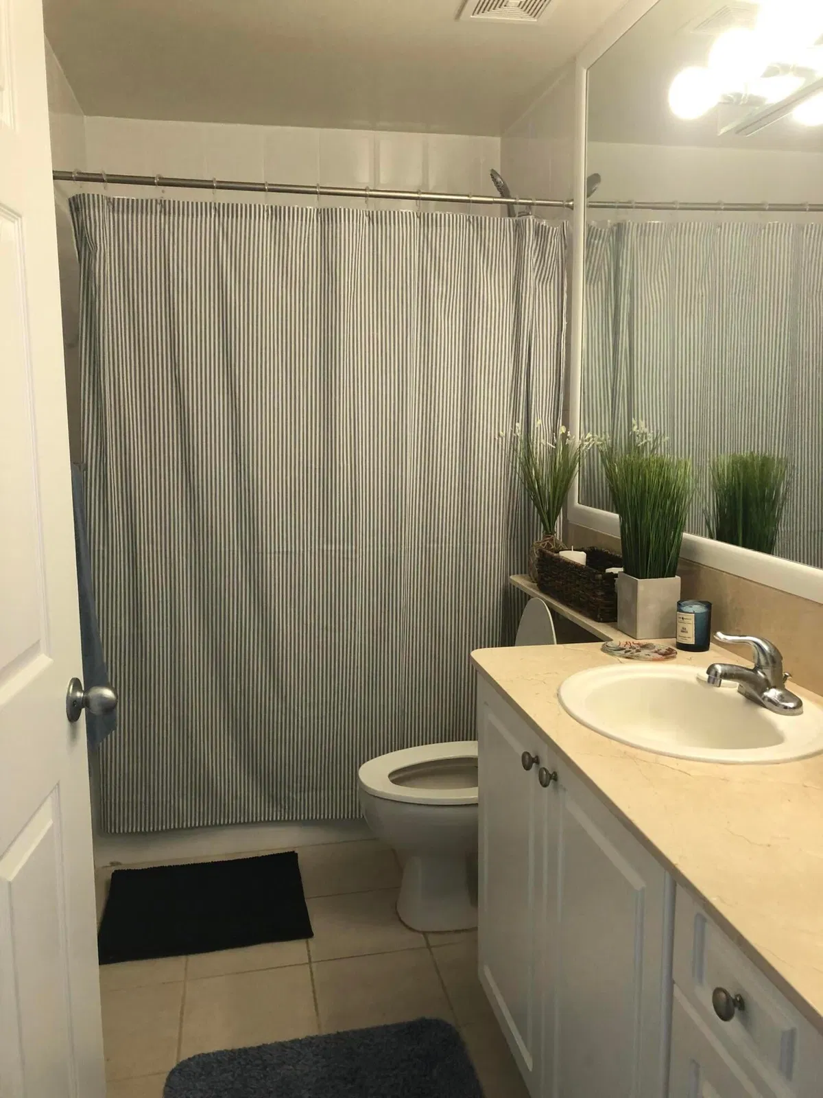 The Tower Condominium at Cityplace Unit 1007 photo 7