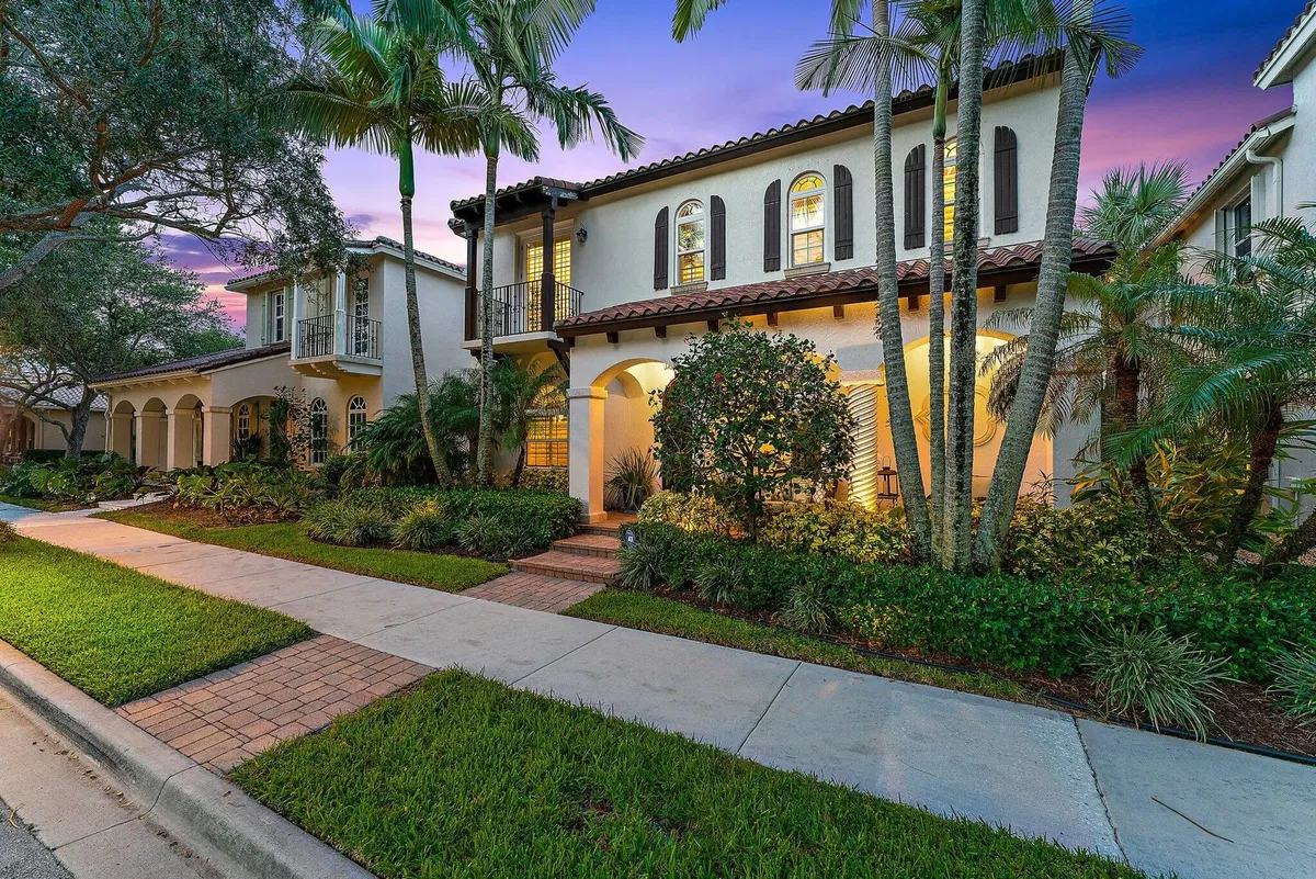 Valencia at Abacoa Residence photo 4