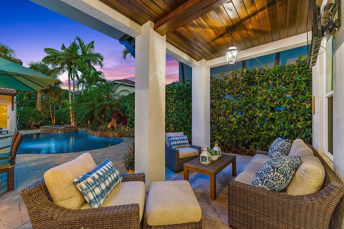 Valencia at Abacoa Residence photo 10