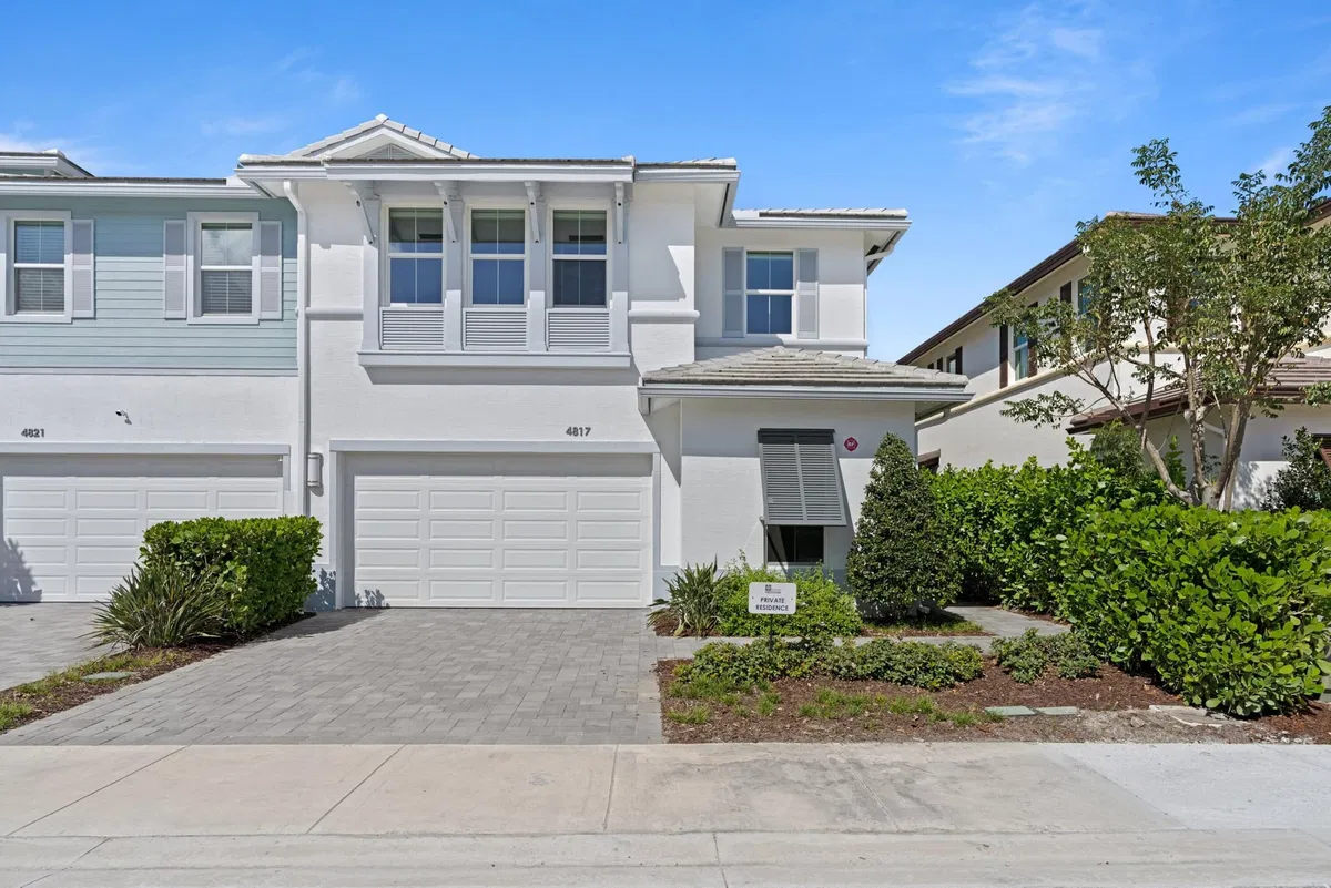 Residences at Midtown Palm Beach Gardens Residence
