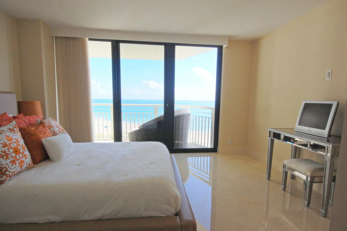 Tiara Singer Island Unit 11-E photo 7