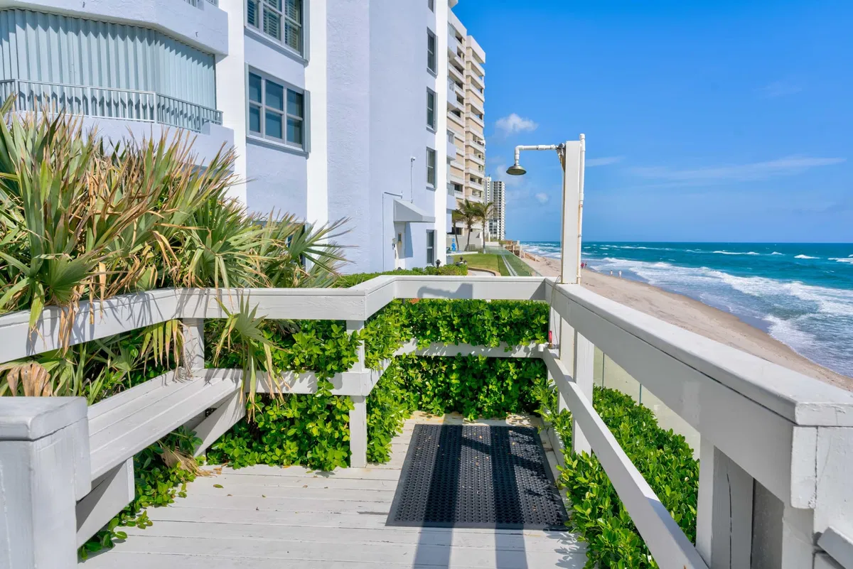 Corniche Singer Island Unit 101 photo 31