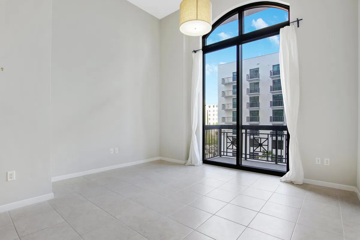 Two City Plaza Unit 318 photo 10