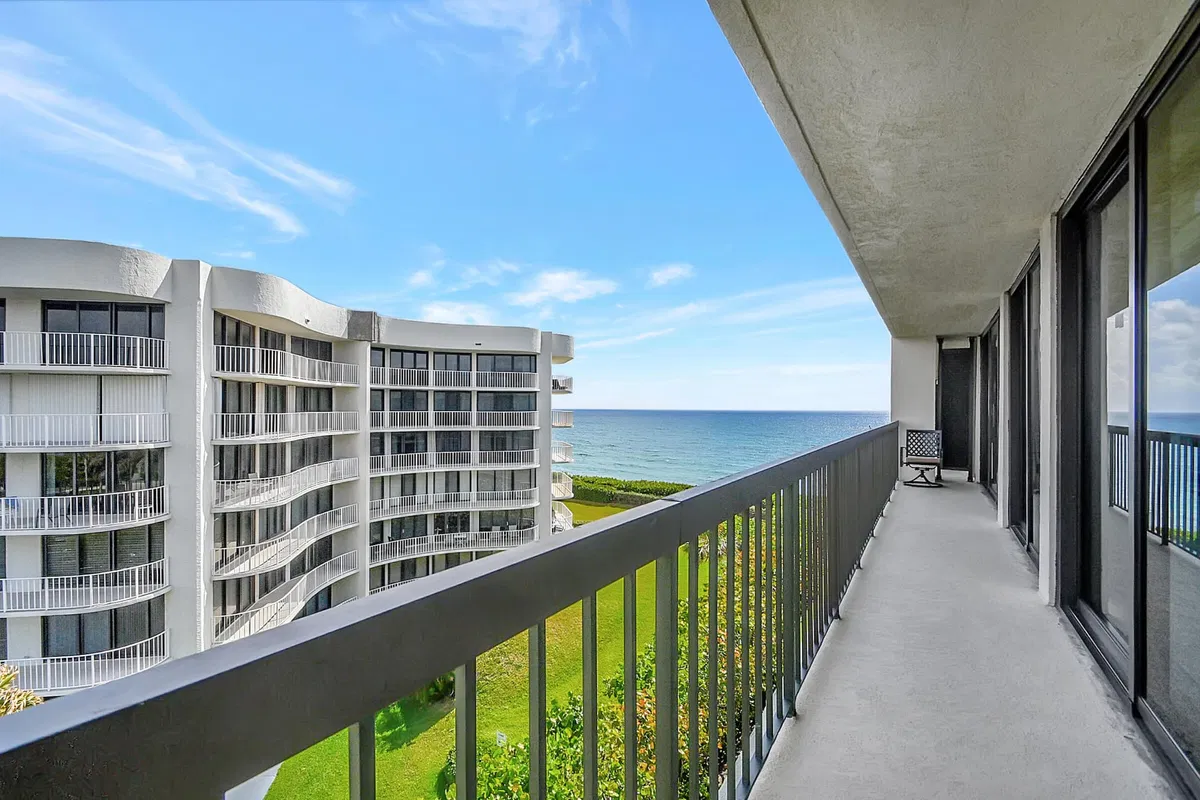 Emeraude Palm Beach Unit 506 photo 10