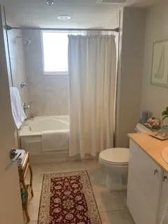 The Slade Unit 1412 photo 10