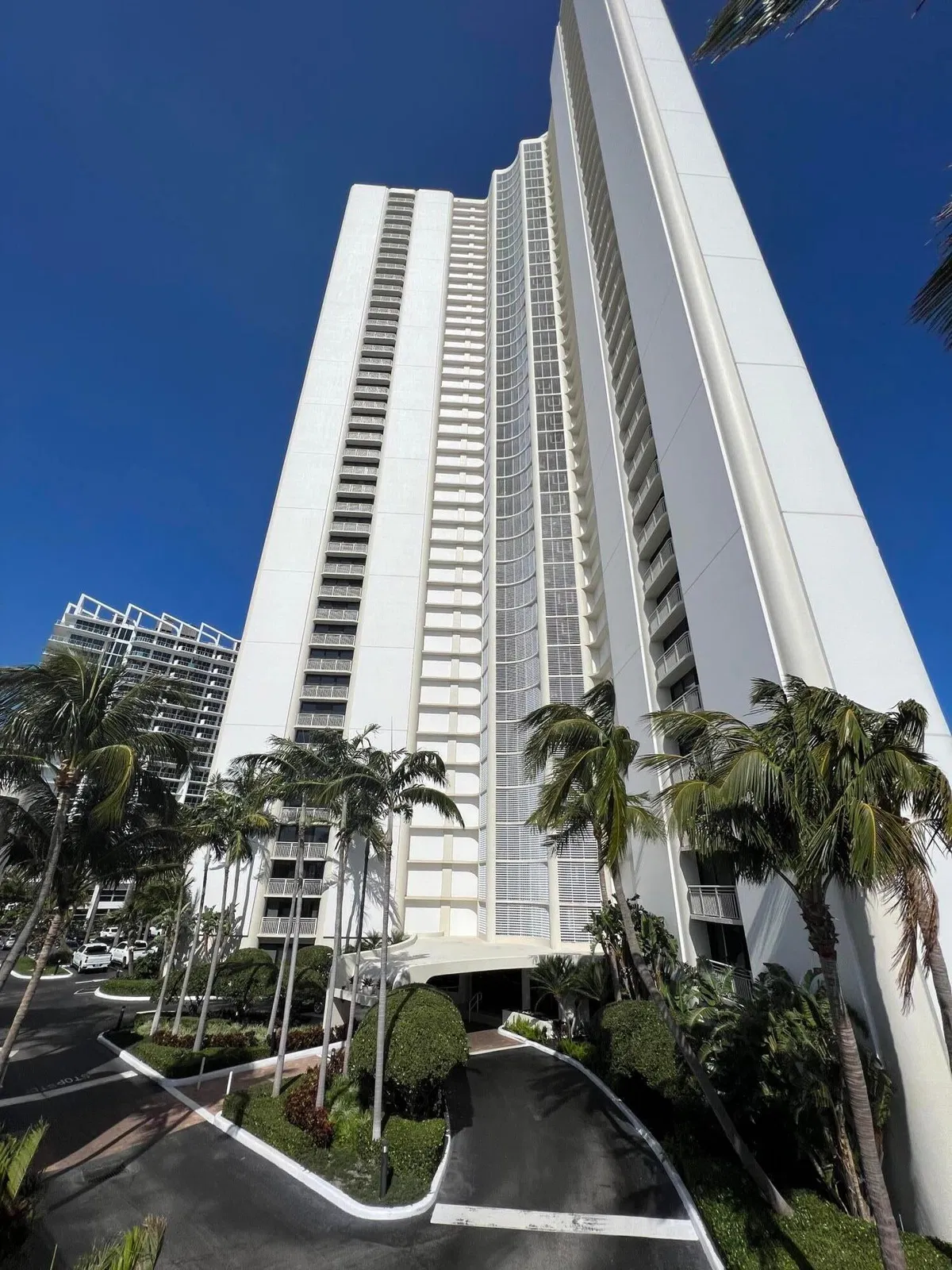 Tiara Singer Island Unit 33e photo 31