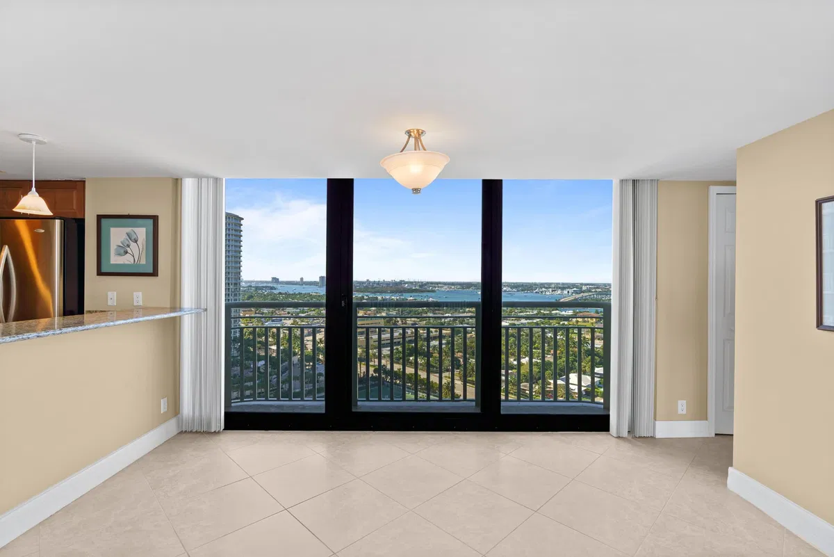 Tiara Singer Island Unit 21-A photo 10