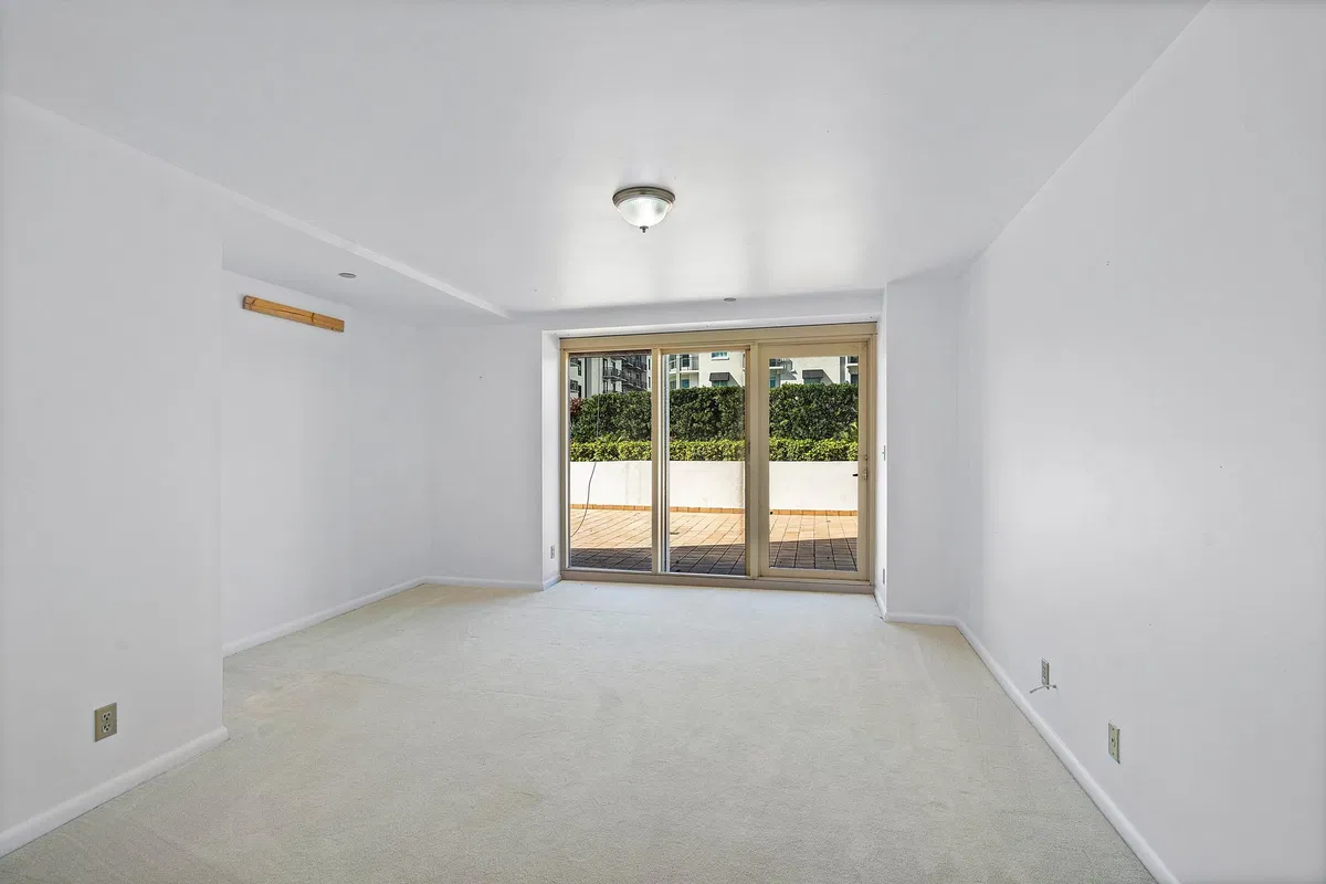 The Plaza of The Palm Beaches Unit Th2h photo 22