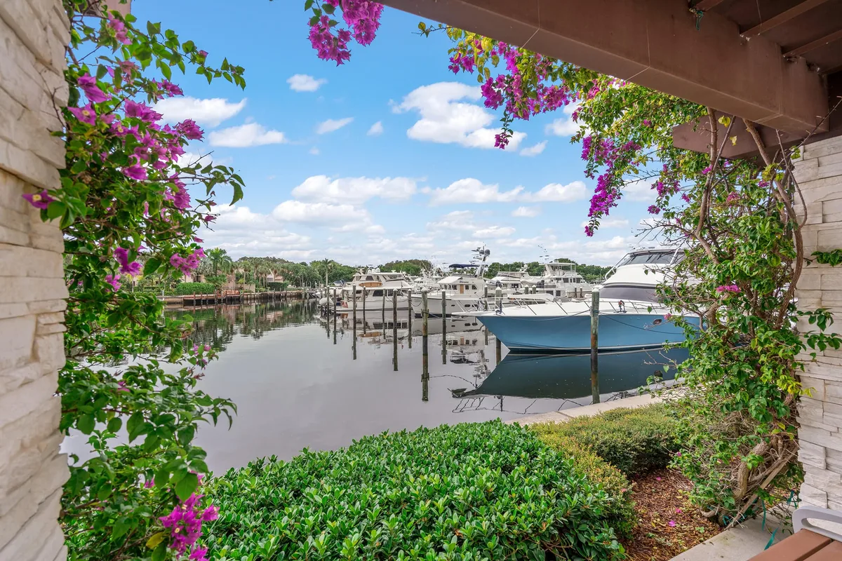 Azure Palm Beach Gardens Unit 202 photo 46