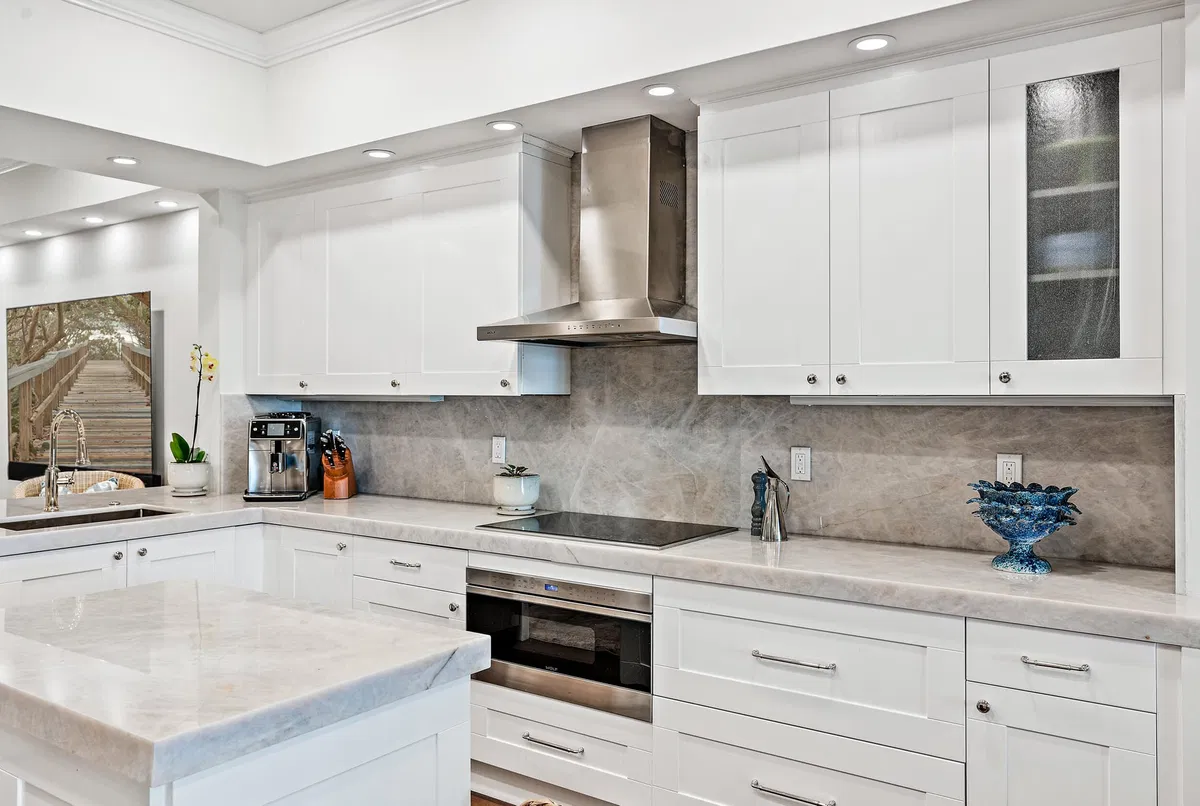 Esplanade Grande Unit 1102 photo 10