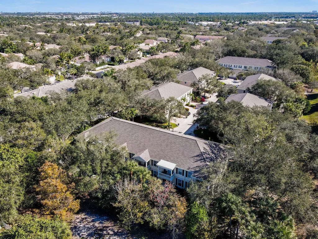Charleston Court at Abacoa Residence photo 67
