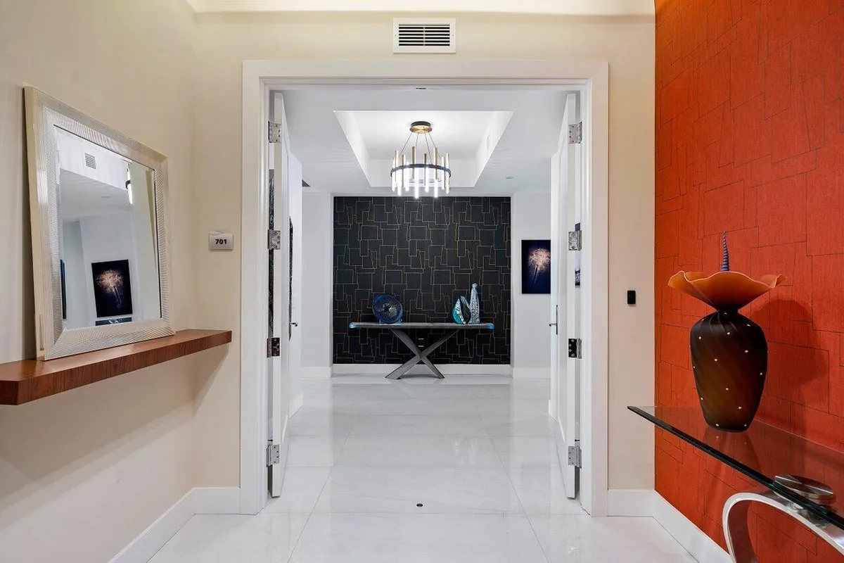 5000 North Ocean Unit 701