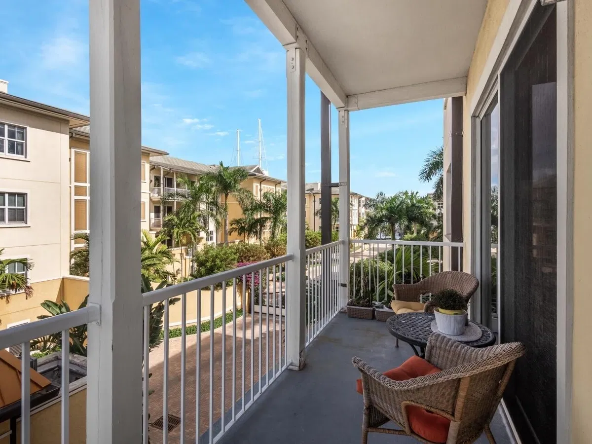 Flagler Landing Unit 306 photo 13
