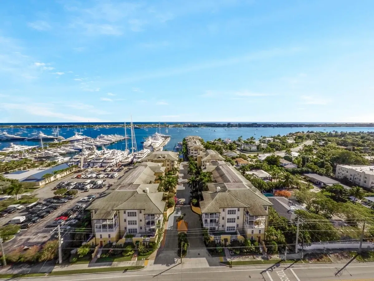 Flagler Landing Unit 306 photo 16