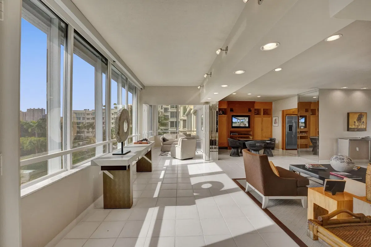 Palm Beach Towers, Palm Beach Unit 302b photo 10