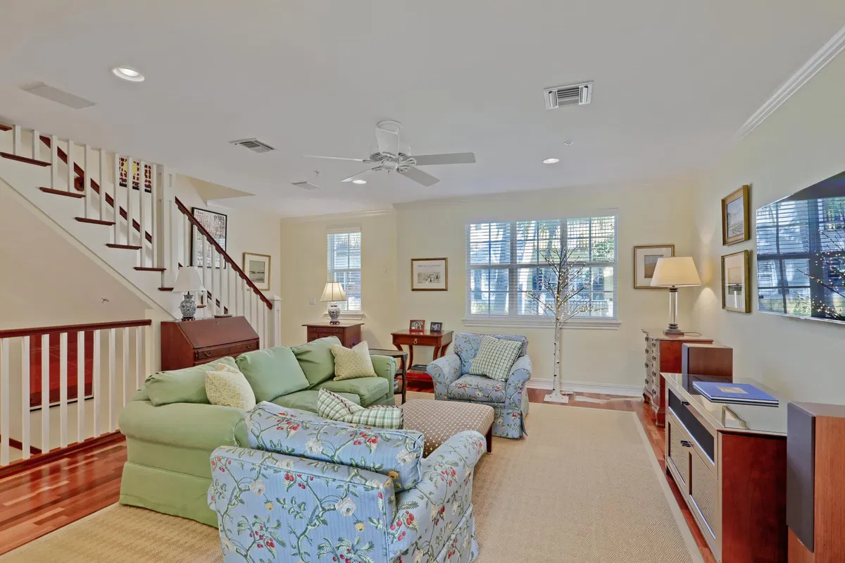 Magnolia Court Residence photo 19