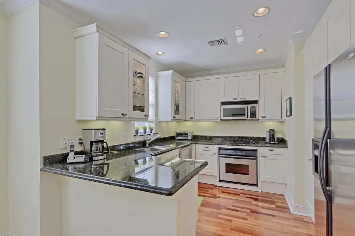 Magnolia Court Residence photo 34