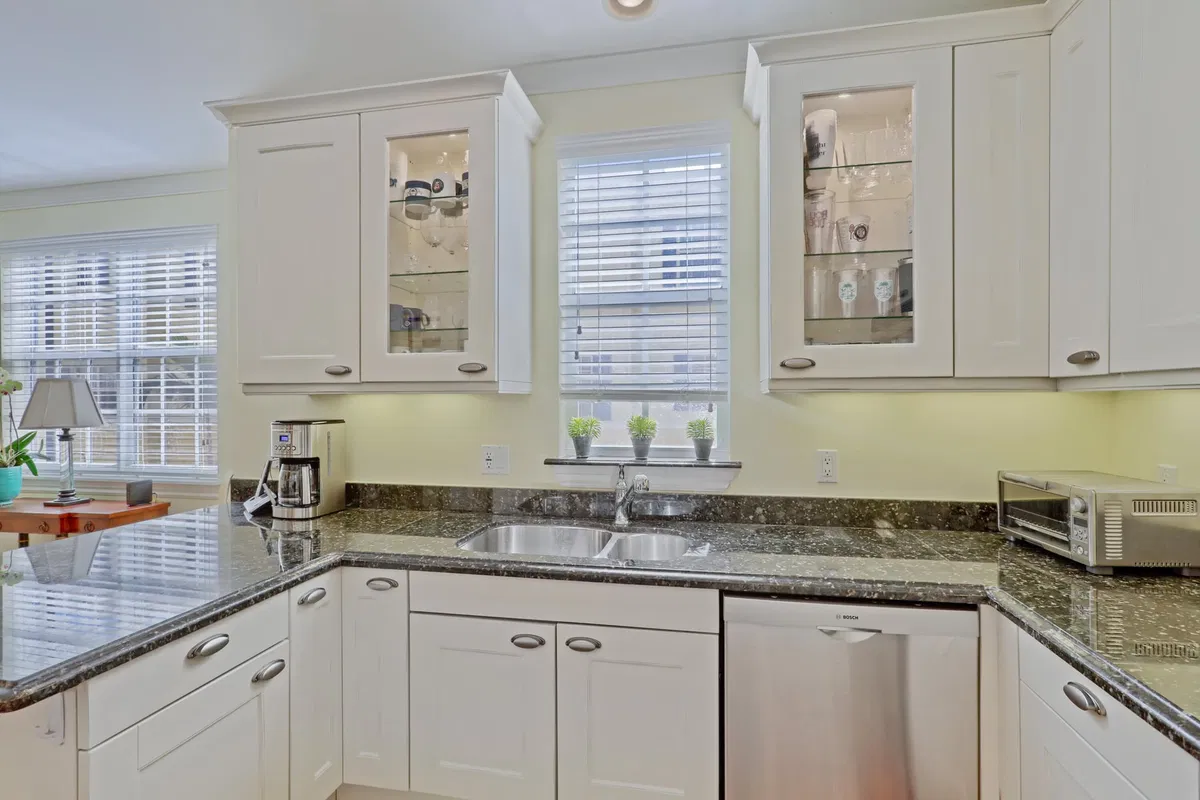 Magnolia Court Residence photo 37