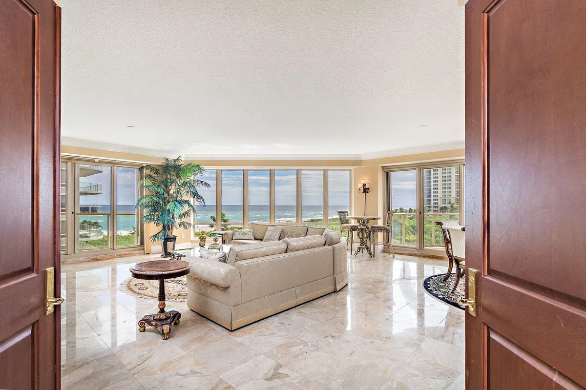 Oasis Singer Island Unit 5-A photo 4