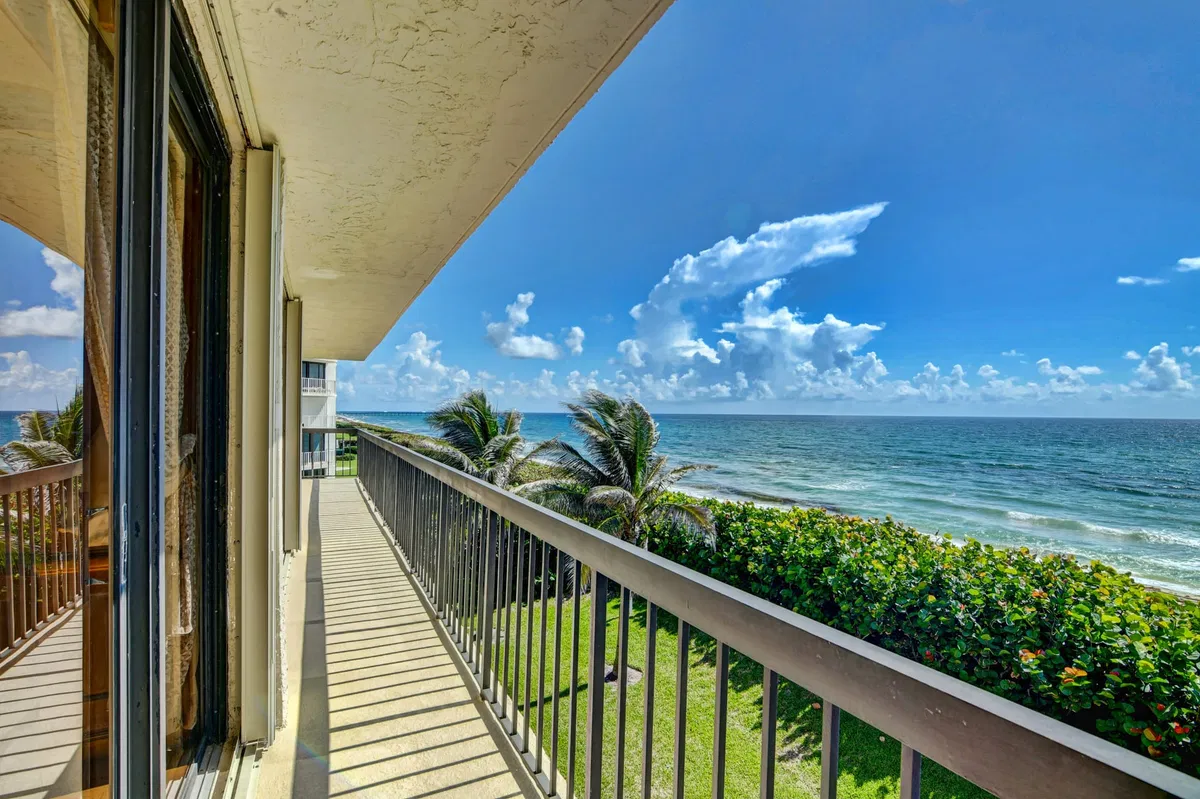 Emeraude Palm Beach Unit 304 photo 7
